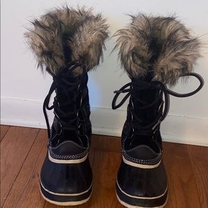 Winter boots